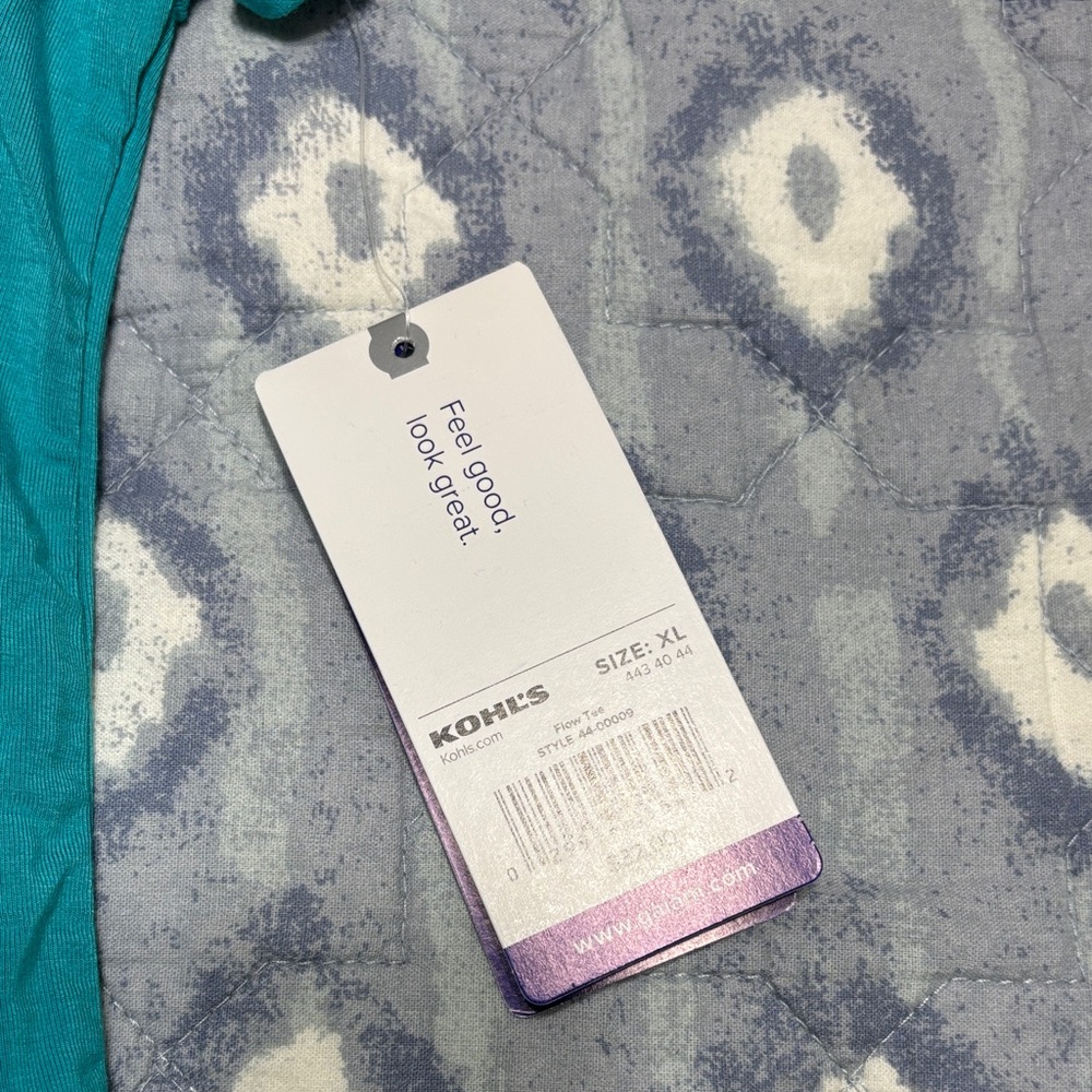 GAIAM Blue Calm Graphic Short Sleeve Tee - Picture 4 of 8